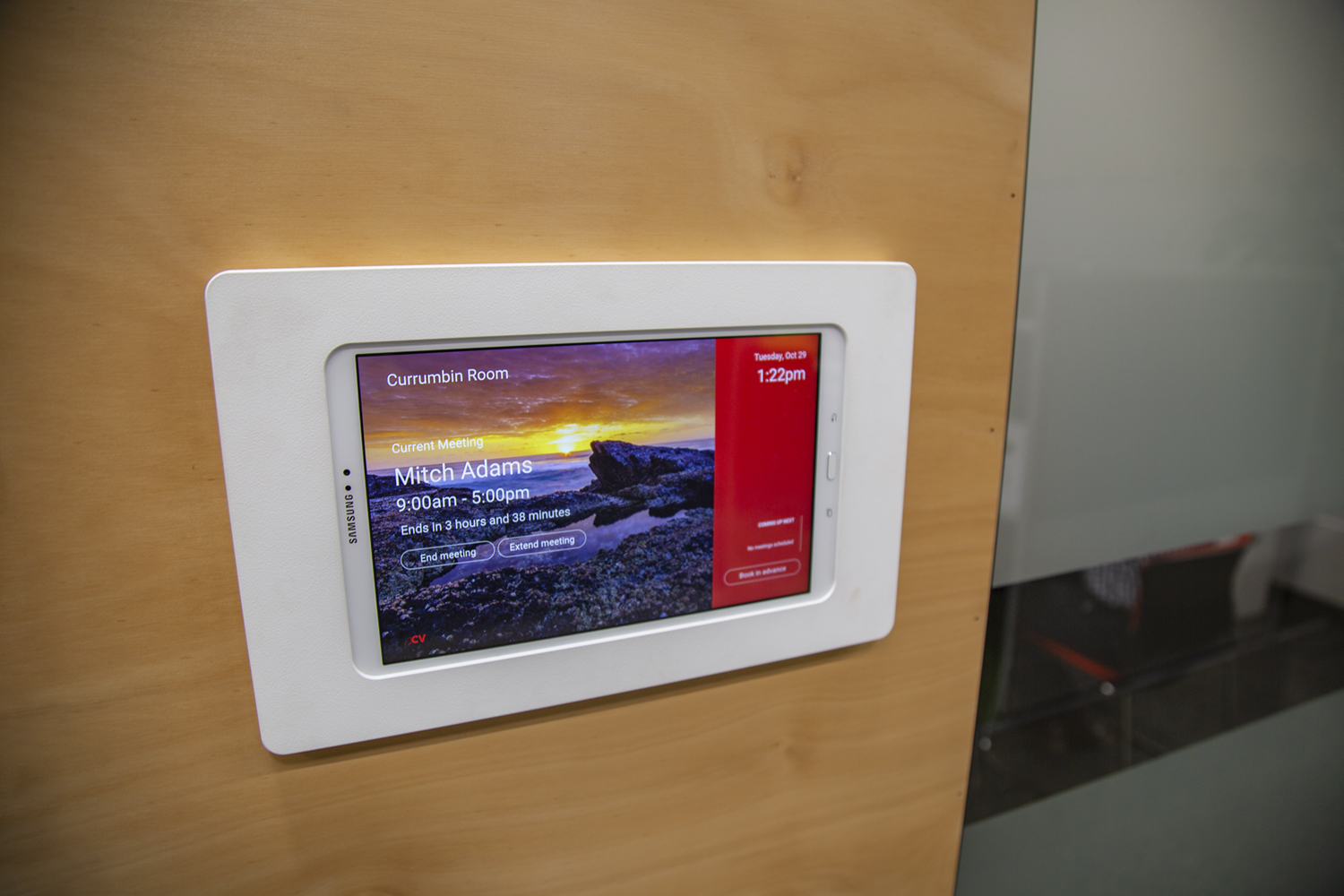 Why your workplace should be using digital signage