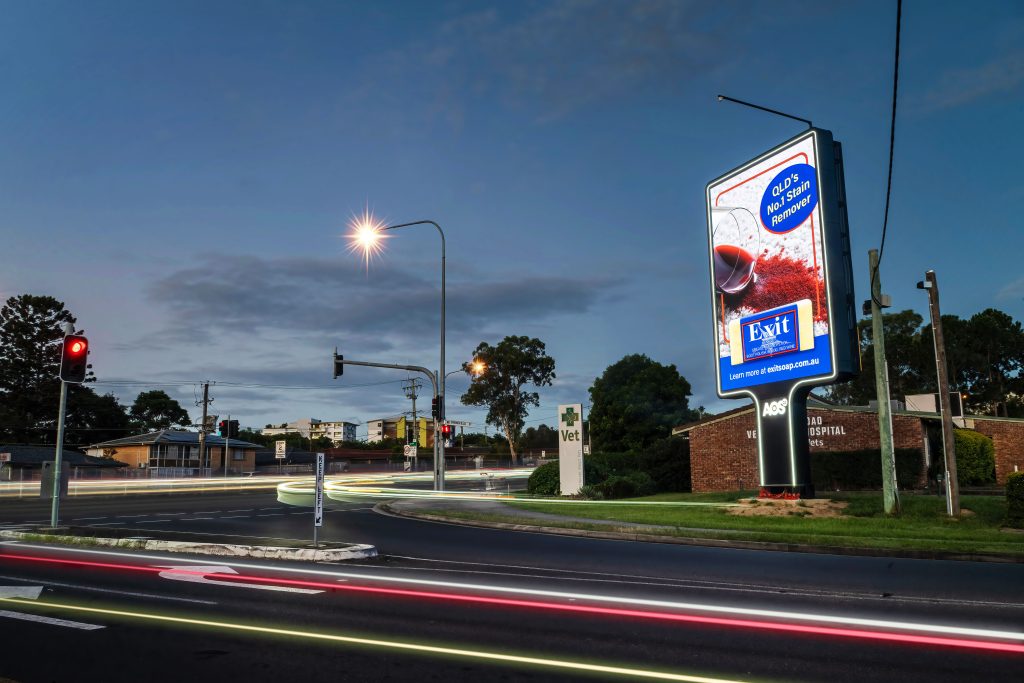 AOSCo - LED billboard brightness